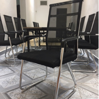 Ghế văn phòng Juno Sofa Chất lượng chân quỳ lưng cao tựa đầu bền chắc JN04