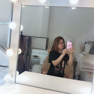 Bàn trang điểm hiện đại BT21