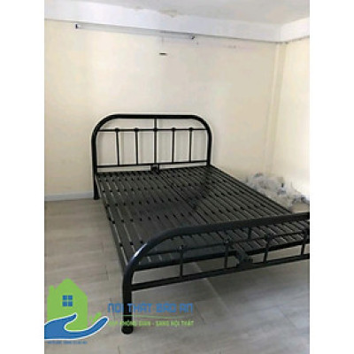 Giường sắt mỹ nghệ trân châu 1m4x2m