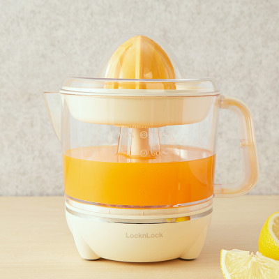 Máy Vắt Cam Lock&Lock (700ml) - Hàng Chính Hãng, Xoay Ép 2 Chiều, Chất Liệu Nhựa PP, Dễ Dàng Tháo Lắp Vệ Sinh - Tặng Kèm Ống Hút Và Cọ Rửa