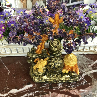 Cây Tài Lộc với tiểu cảnh bát tụ bảo và cóc thiềm thừ ngậm tiền phong thủy tài lộc đá thạch anh tím - Cao 30 cm