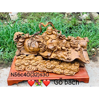 Tượng phật di lặc tam phúc ngồi cuốn thư bằng gỗ bách xanh thơm phức kt 56×40×30cm