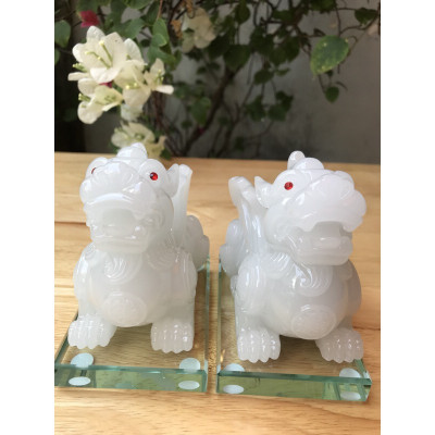 Cặp Tỳ Hưu Phong Thủy Hút Tài Trắng Size Dài 11cm Cao 10cm x ngang 7cm hợp Anh Chị mệnh Kim Thủy để bàn làm việc , bàn Thờ , nhà, công ty ạ