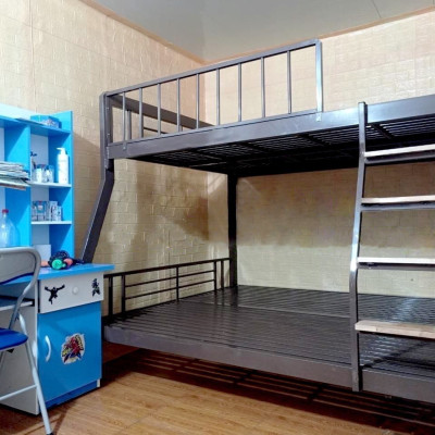 Giường sắt hai tầng giá cực sốc nhiều kích thước màu đen