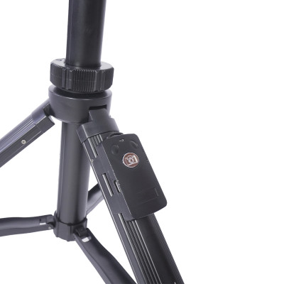 Gậy selfie Yunteng VCT 91666L - tích hợp chân tripod và cằm tay selfie nhỏ gọn tiện lợi - hàng chính hãng