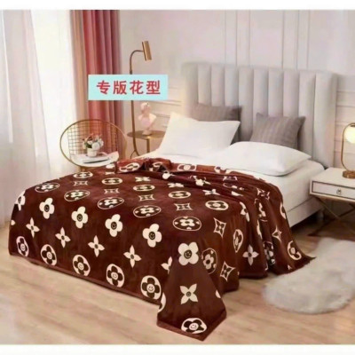 Chăn Lông Tuyết Sữa Hàn Quốc In Hình Siêu Đẹp Siêu Mềm Mịn Kích Thước 2mx2m2 Giao Màu Ngẫu Nhiên