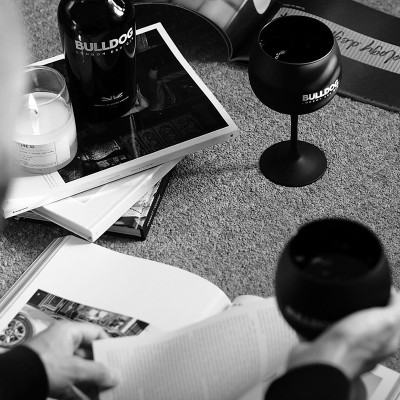 Set Rượu Bulldog London Dry Gin 40% 1x0.75L