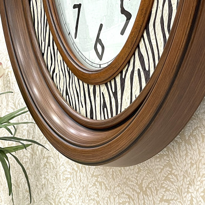 Đồng hồ treo tường Nhật Bản RHYTHM CMG757NR06, Kt  55.0 x 68.5 x 10.0cm, 5.3kg Vỏ nhựa