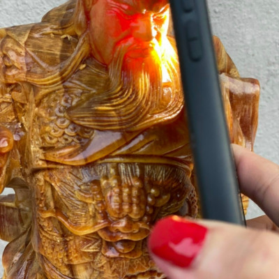 Tượng quan công trấn ải bằng gỗ huyết long kt cao 60×23×14cm