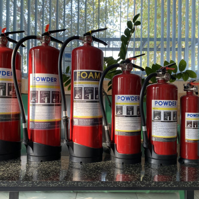 Bình chữa cháy bột ABC 6KG Vinafoam VP6 có tem kiểm định