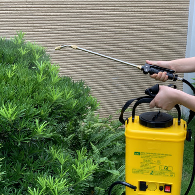 Bơm phun thuốc trừ sâu đeo vai BMC - 5L