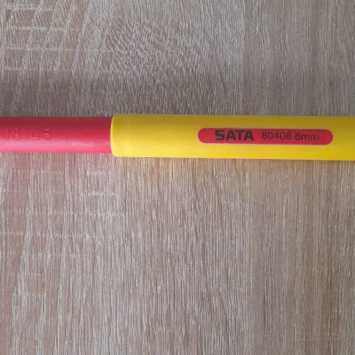 Tay vặn lục giác 8mm x 215mm cách điện 1000V VDE SATA 80408