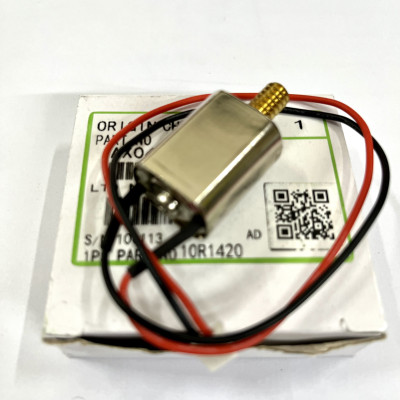 Mô tơ giấy lau dầu: Dùng cho máy photocopy Ricoh 1060/ 1075/ 2060/ 2075/ 6500/ 7500/ 8000/ 6001/ 8001/9001/ 6002/ 6502/9002/ 6503/7503 ( HA - Hàng nhập khẩu )