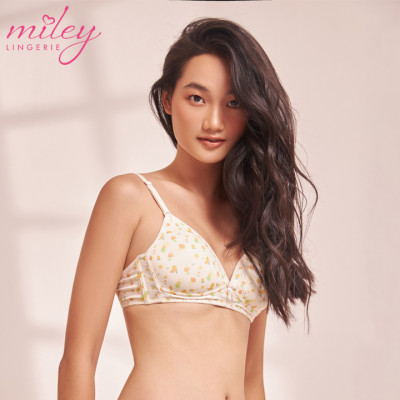 Áo Ngực Nữ Không Gọng Thun Lạnh Mút Mỏng Hoa Văn Active Miley Lingerie - Màu Vàng BRM03015