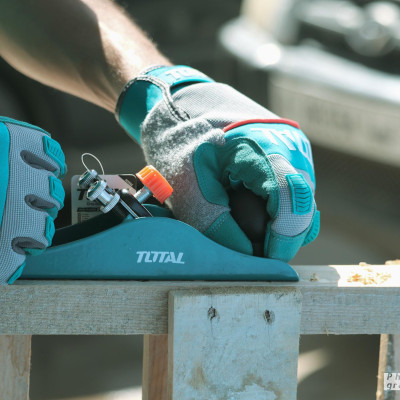 BÀO GỖ CẦM TAY 235MM TOTAL THT9391 - HÀNG CHÍNH HÃNG