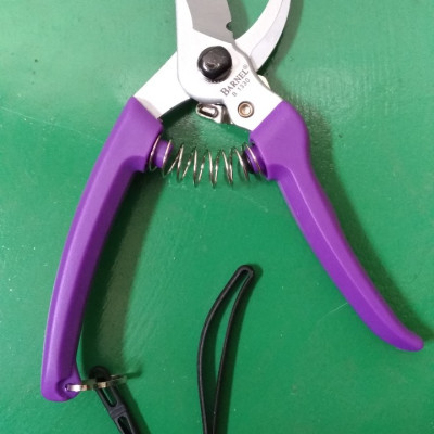 Kéo cắt cành Barnel B1330--