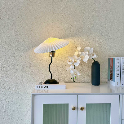 Đèn bàn decor studio đèn ngủ trang trí kiểu sóng lượn Hàn Quốc màu đen DBK008D