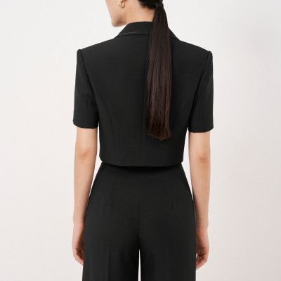 Áo croptop blazer tay ngắn cổ peak vai ngang Avery thiết kế cao cấp WHITE CHIC