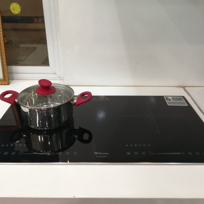Bếp điện từ Grasso GS 9555EH (Made in Malaysia) - Hàng chính hãng