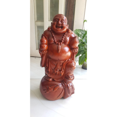 Tượng Di Lặc Đứng bao tiền to tay cầm hồ lô và quả đào cười tươi vui vẻ Cao 50cm x ngang 22cm x Sâu 19cm chất liệu gỗ gõ mật Anh Chị trưng phòng khách nhà, công ty, Cửa Hàng, trên bàn thờ Thần Tài đẹp may mắn, vui vẻ tài Lộc cả năm nhe ạ