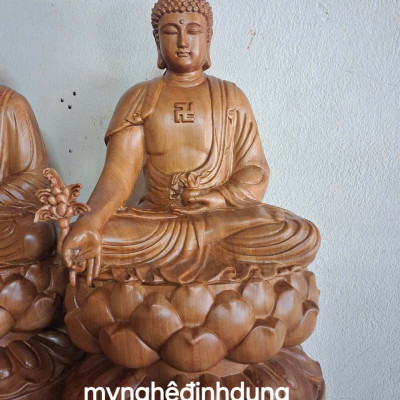 Bộ  tượng tam thế  phật bằng gỗ  bách xanh thơm nức cao 40x24x20cm 