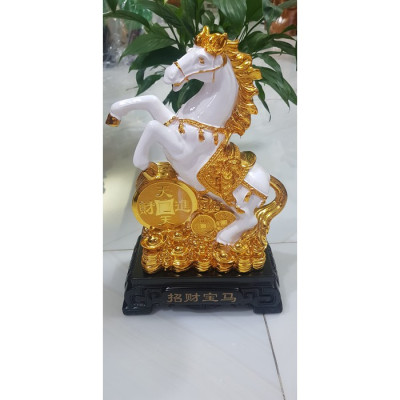 Tượng Ngựa TRẮNG Hay Bạch Mã Phong Thuỷ Đứng Tiền Đế Gỗ Mới đẹp Cao 33cm Ngang 20cm Sâu 11cm Ý nghĩa biểu tượng Thành Công Tài Lộc mệnh Kim mệnh Thuỷ trưng phòng khách nhà , công ty, bàn làm việc , quà biếu tặng ạ