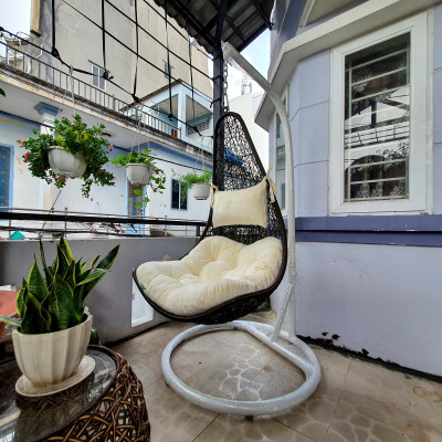 Xích đu đơn hình lưỡi câu (khung đen) - NAVICOM