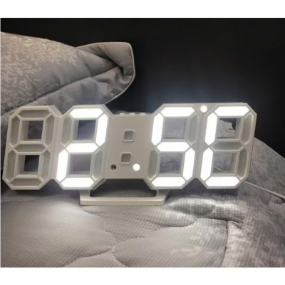 Đồng hồ treo tường, để bàn cao cấp đèn Led 3D 