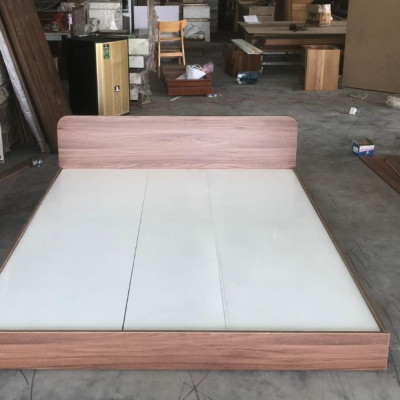Giường ngủ gỗ đơn giản Tundo hiện đại 