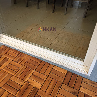 Vỉ Gỗ Lót Sàn Ban Công Thương Hiệu ANKAN Màu Nâu Vàng Loại 12 Nan, Ván gỗ lót sàn ngoài trời, Sân vườn, Hồ Bơi, Phòng Spa, Siêu Bền, Chịu Nước Tốt, Chống trơn Trượt, Tiêu Chuẩn Xuất Khẩu (10 Tấm)