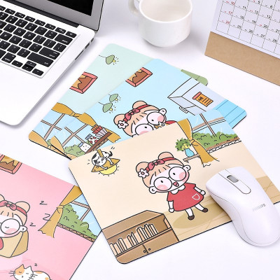 Miếng Lót Chuột Máy Tính Họa Tiết Dễ Thương Tươi Tắn (Giao Mẫu Ngẫu Nhiên)