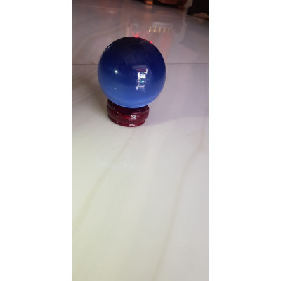 Trái Bi Phong Thủy Đá Mắt Mèo Xanh Dương đậm đẹp cao 10cm x đk 8cm đế gỗ may mắn để bàn làm việc, bàn ở nhà, công ty may mắn tài lộc hợp mệnh Thủy, mệnh Mộc ạ