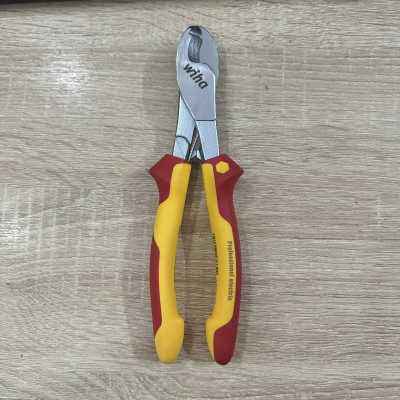 Kìm cắt cáp 210mm Wiha 43662 cách điện 1000V