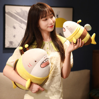 Gấu bông cá mập lai ong siêu hot siêu dễ thương cho bé (25cm--->35cm) vải miniso 4 chiều co giãn êm ái mềm mại, hàng xịn cao cấp chất lượng cao