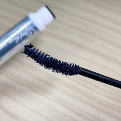 Mascara Lót Nền Chống Trôi, Nâng Dài Mi Kissme Heroine Make Curl Keep Mascara Base  (6g)