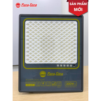 Đèn Năng lượng mặt trời Rạng Đông CP03.SL.RAD 300W.V2 công suất 300W phiên bản mới thế hệ 2, có điều khiển, sáng vượt trội, cảm biến bật tắt theo môi trường, chống nước IP66 - Hàng chính hãng
