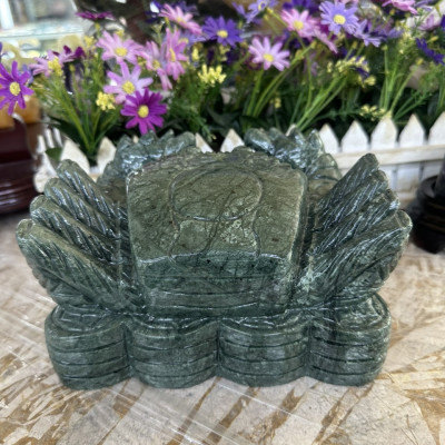 Tượng con Cua phong thủy đá ngọc Ấn Độ đặt bàn làm việc - Dài 20 cm