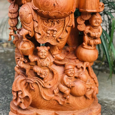 Tượng phật di lặc ngũ phúc gánh cành đào bằng gỗ hương đá kt cao 80cm 