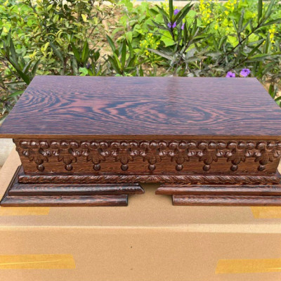 Đồng hồ quả lắc để bàn tân cổ điển bằng gỗ mun đuôi công kt cao 70×45×15cm và đế cao 15×52×29cm