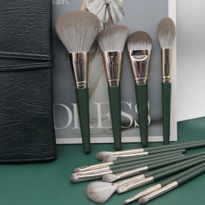 Cọ trang điểm bao da cán gỗ cao cấp