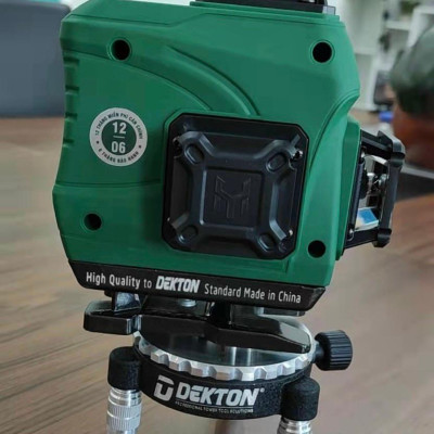 MÁY CÂN BẰNG LAZER 16LINE4D DÙNG PIN DEKTON DK-LS1601 (không kèm chân máy) - HÀNG CHÍNH HÃNG