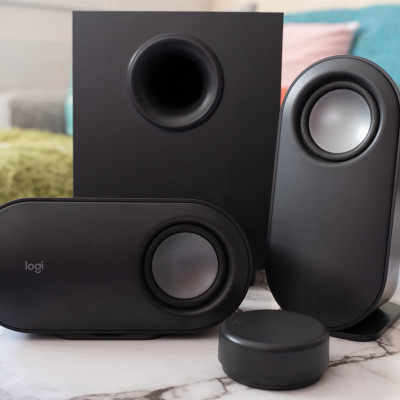 Loa máy tính không dây Bluetooth Z407 với loa siêu trầm và điều khiển không dây - Hàng chính hãng