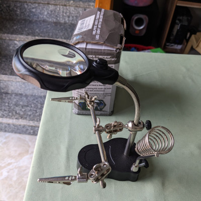 Kính Lúp Kẹp Hàn Mạch Điện Tử Có Đèn LED - Chất Lượng Cao, Rất Chắc Chắn