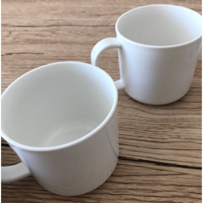 Cốc nhựa nắp mềm dành cho bé Nakaya 200ml  có quai cầm tiện lợi ( Màu trắng ) - hàng nội địa Nhật Bản