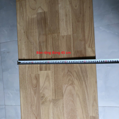 Bàn học gỗ xếp gấp gọn đa năng, 4 cạnh mặt bàn được bo tròn 