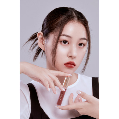 Son kem lì nhiều dưỡng GLAMRR Q LONG WEAR LIP CREAM 5g by Gilaa