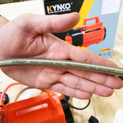 Máy rửa xe áp lực cao nhập khẩu chính hãng Kynko KW04 siêu bền