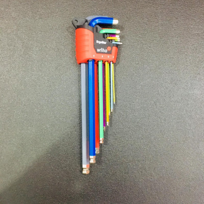 Bộ lục giác đầu bi màu 9 chi tiết Wiha 43849 hệ mét (mã 41483 kèm hộp)