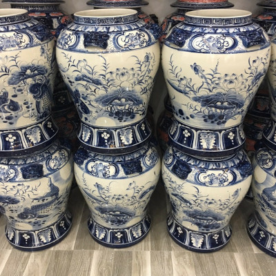 Đôi chóe gốm Gia Hưng Bát Tràng vẽ cảnh sen cá