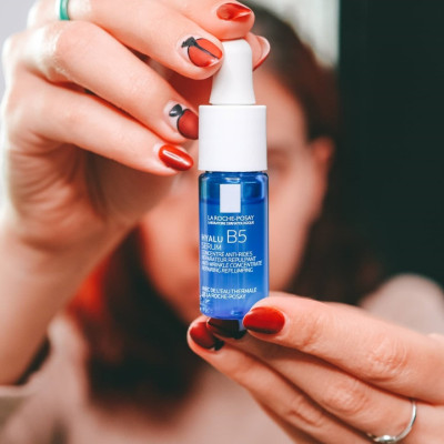 Tinh Chất La Roche-Posay Phục Hồi Độ Ẩm, Săn Chắc Da 50ml Hyalu B5